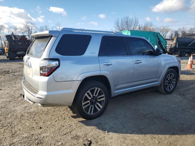 Photo 2 VIN: JTEZU5JR3H5157571 - TOYOTA 4RUNNER SR 