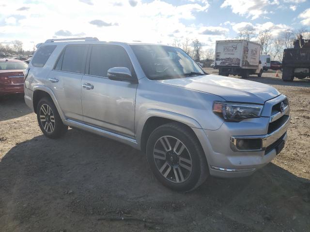 Photo 3 VIN: JTEZU5JR3H5157571 - TOYOTA 4RUNNER SR 