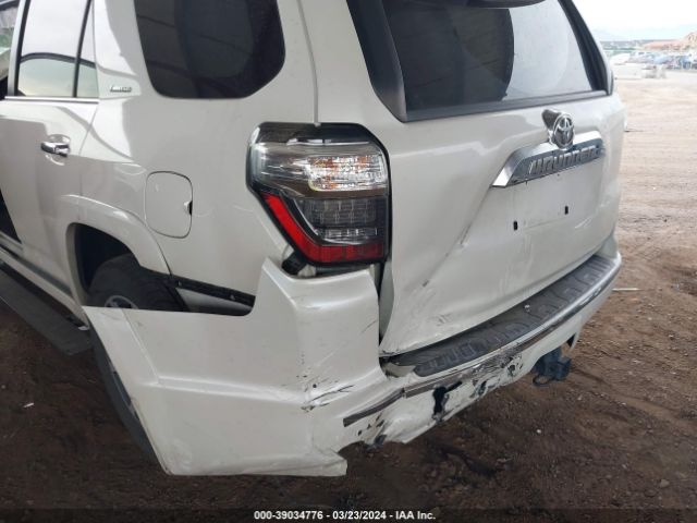 Photo 5 VIN: JTEZU5JR3J5175641 - TOYOTA 4RUNNER 