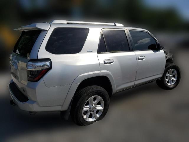 Photo 2 VIN: JTEZU5JR3J5181715 - TOYOTA 4RUNNER 