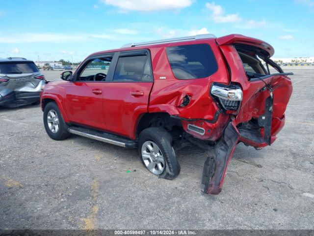 Photo 2 VIN: JTEZU5JR3J5185781 - TOYOTA 4RUNNER 