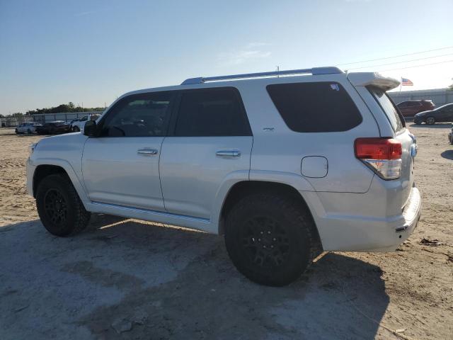 Photo 1 VIN: JTEZU5JR4B5028374 - TOYOTA 4RUNNER SR 