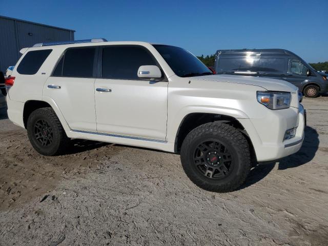 Photo 3 VIN: JTEZU5JR4B5028374 - TOYOTA 4RUNNER SR 