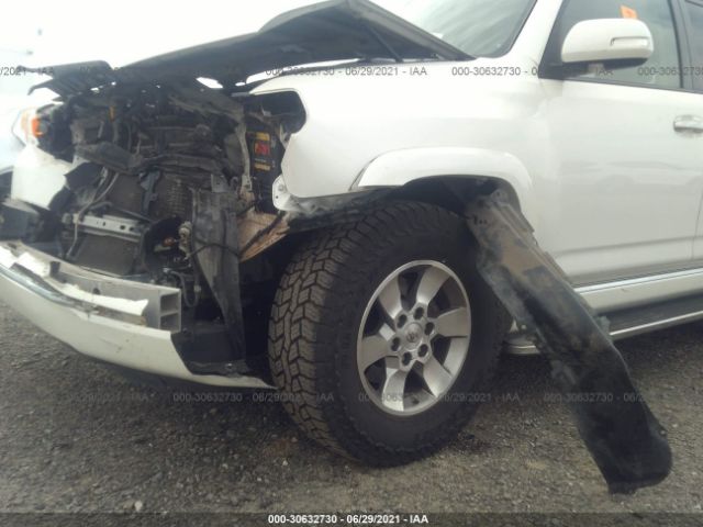 Photo 5 VIN: JTEZU5JR4B5032151 - TOYOTA 4RUNNER 