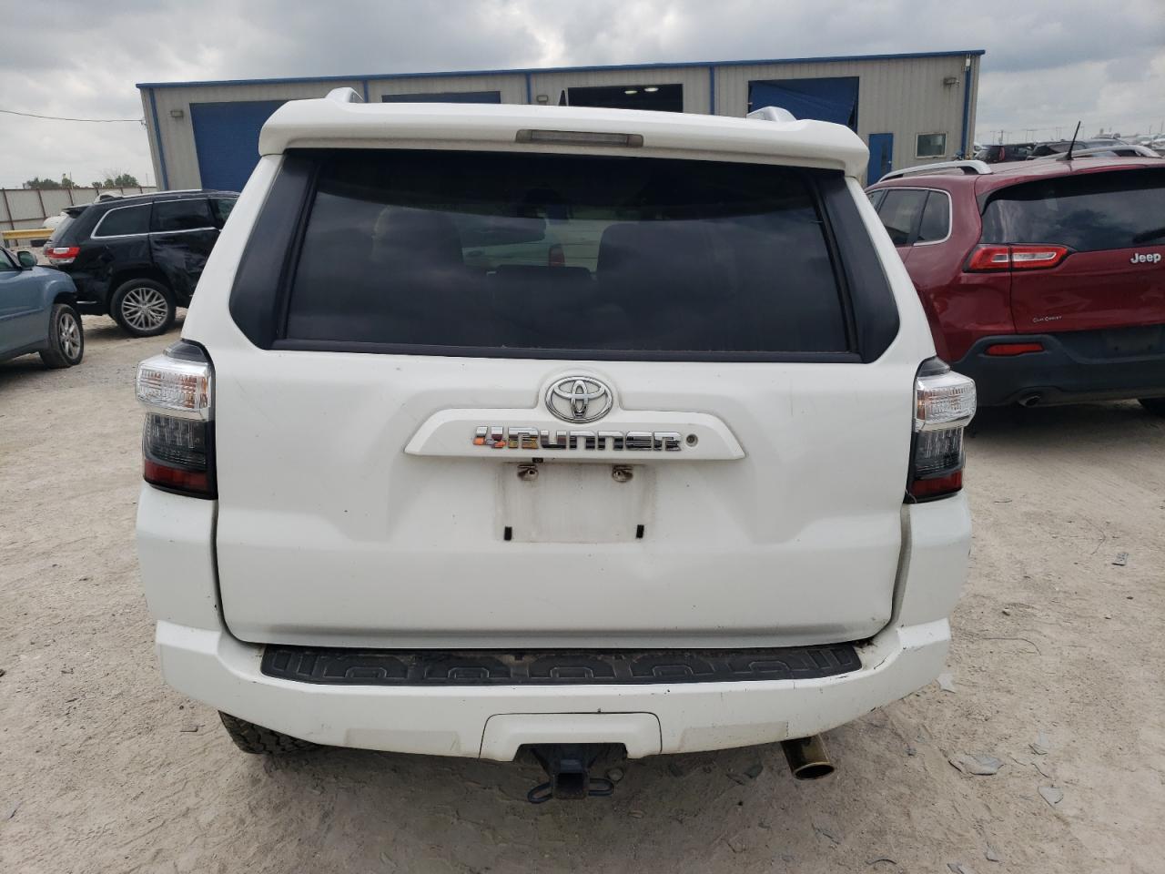 Photo 5 VIN: JTEZU5JR4F5091478 - TOYOTA 4RUNNER 