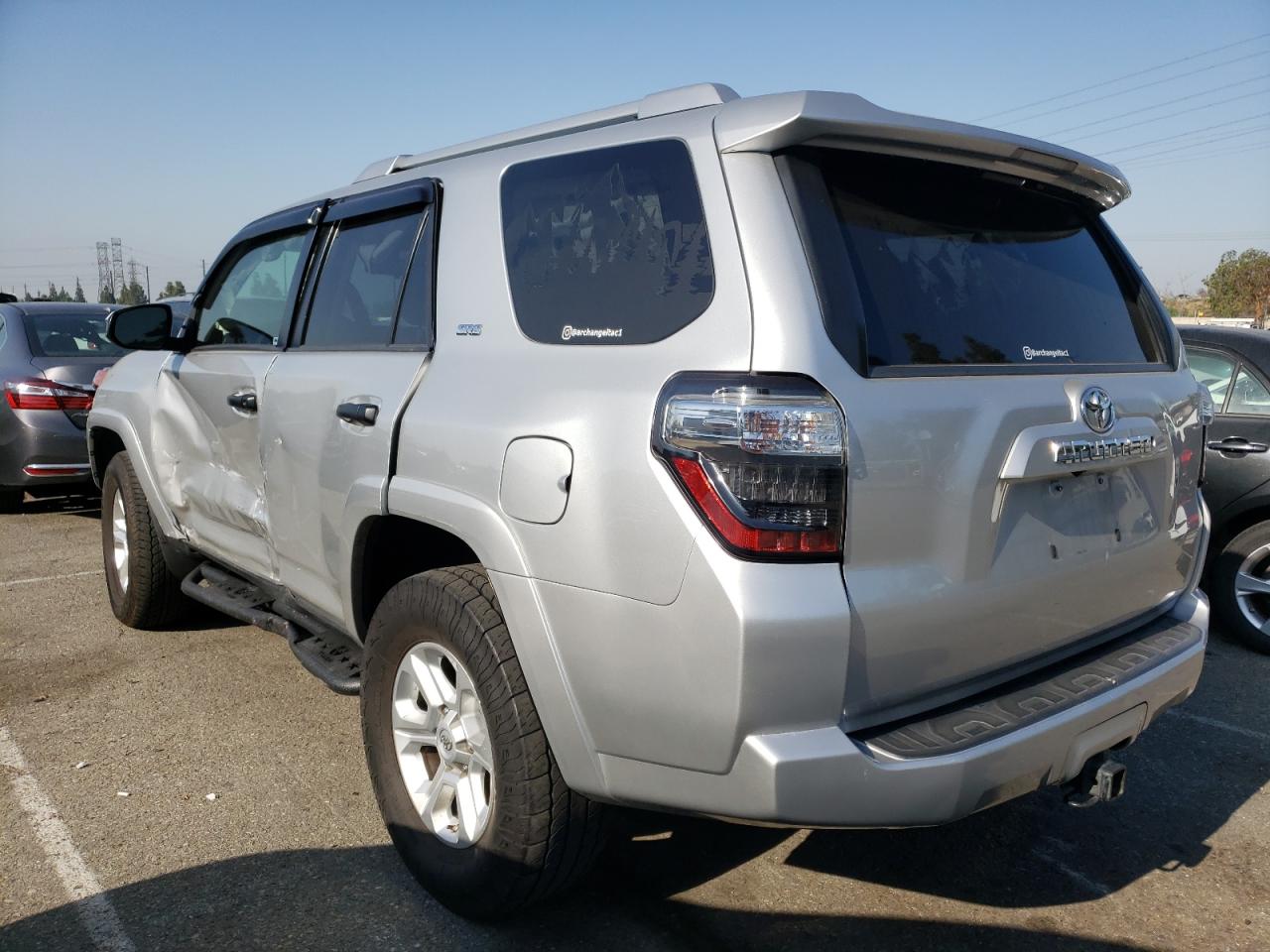 Photo 1 VIN: JTEZU5JR4F5109607 - TOYOTA 4RUNNER 