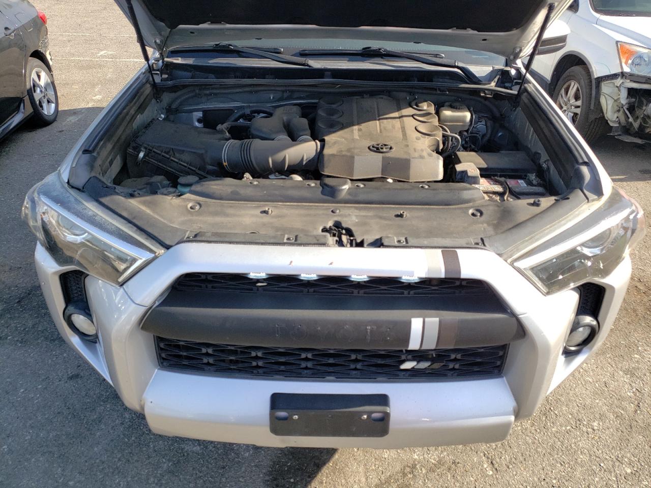 Photo 10 VIN: JTEZU5JR4F5109607 - TOYOTA 4RUNNER 