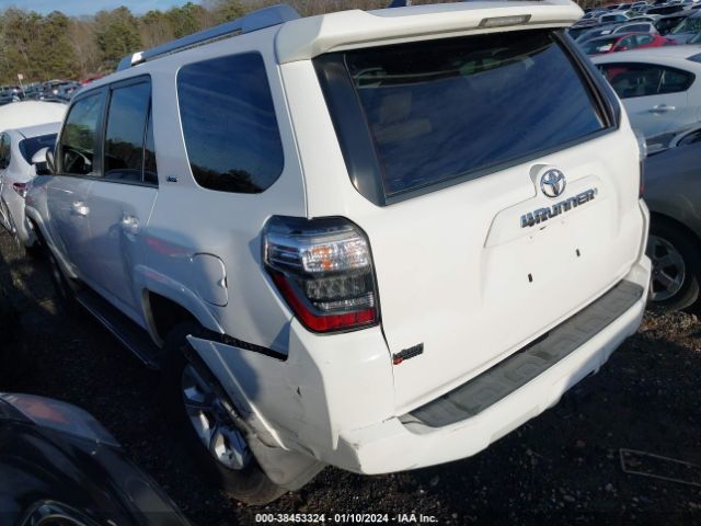 Photo 2 VIN: JTEZU5JR4G5126201 - TOYOTA 4RUNNER 