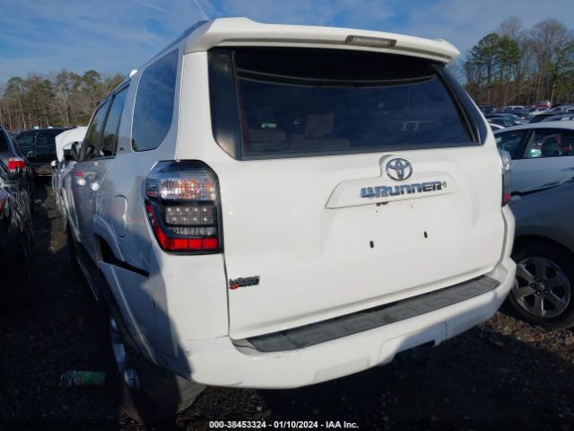 Photo 5 VIN: JTEZU5JR4G5126201 - TOYOTA 4RUNNER 