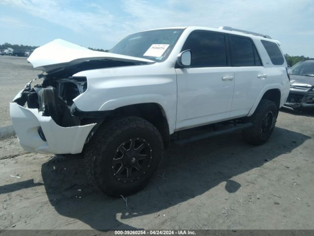 Photo 1 VIN: JTEZU5JR4H5149057 - TOYOTA 4RUNNER 