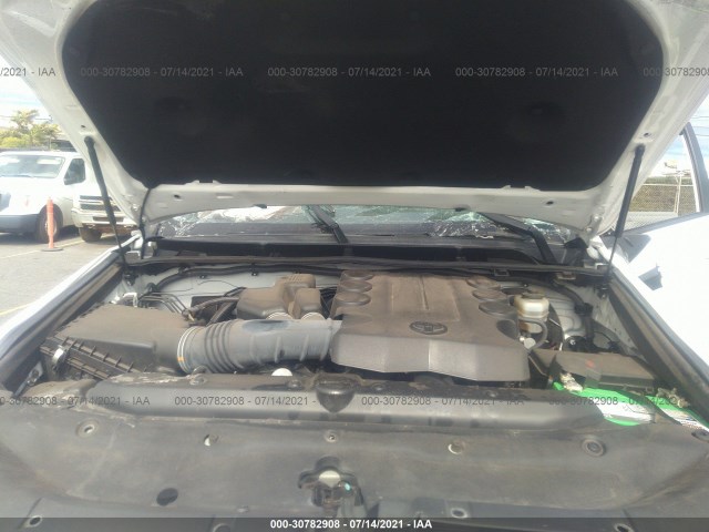 Photo 9 VIN: JTEZU5JR4H5156445 - TOYOTA 4RUNNER 