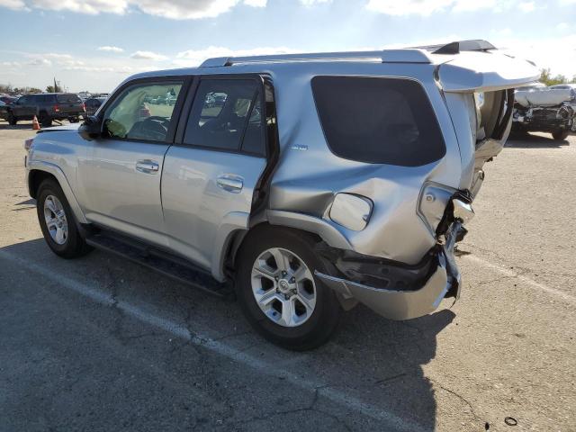 Photo 1 VIN: JTEZU5JR4J5175275 - TOYOTA 4RUNNER SR 