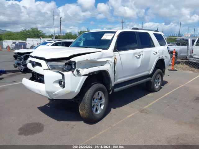 Photo 1 VIN: JTEZU5JR4J5176457 - TOYOTA 4RUNNER 