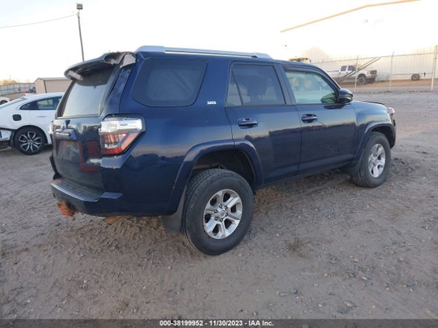 Photo 3 VIN: JTEZU5JR4J5182744 - TOYOTA 4RUNNER 