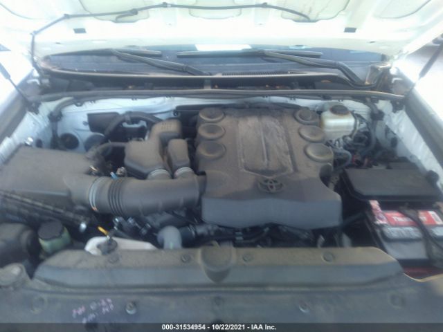 Photo 9 VIN: JTEZU5JR5E5070489 - TOYOTA 4RUNNER 