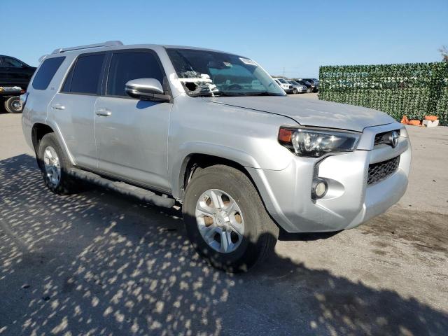 Photo 3 VIN: JTEZU5JR5F5090629 - TOYOTA 4RUNNER 