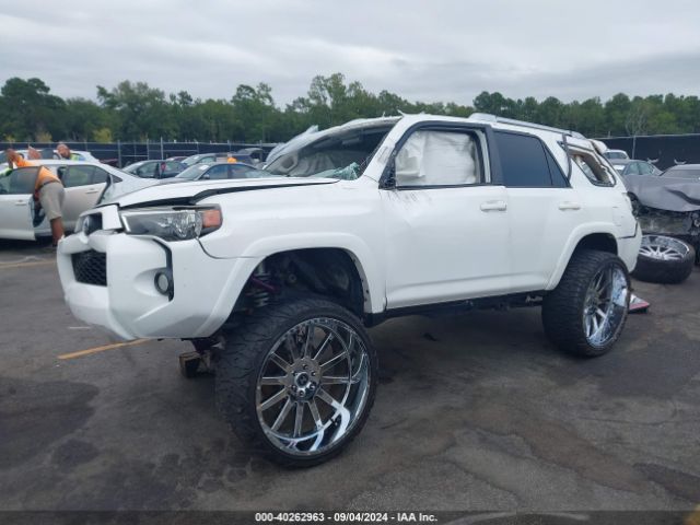 Photo 1 VIN: JTEZU5JR5F5108160 - TOYOTA 4RUNNER 