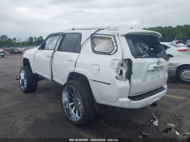 Photo 2 VIN: JTEZU5JR5F5108160 - TOYOTA 4RUNNER 