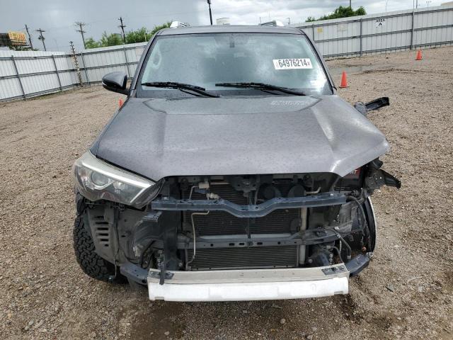 Photo 4 VIN: JTEZU5JR5J5169730 - TOYOTA 4RUNNER SR 