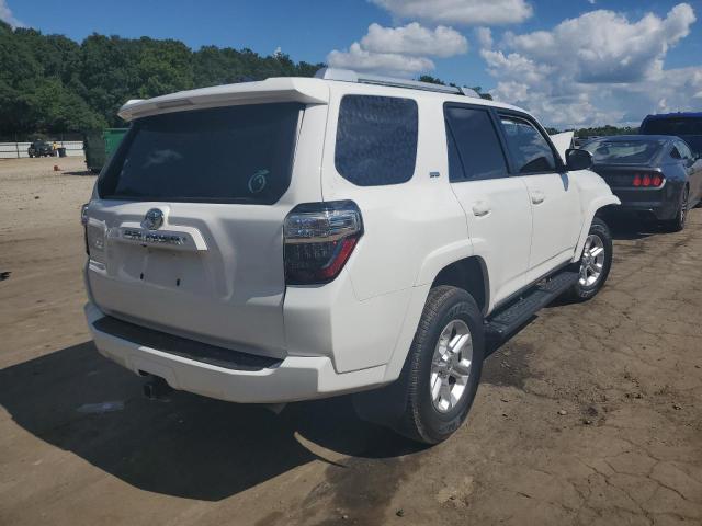 Photo 3 VIN: JTEZU5JR5J5171901 - TOYOTA 4RUNNER SR 