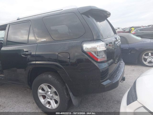 Photo 2 VIN: JTEZU5JR5J5177570 - TOYOTA 4RUNNER 