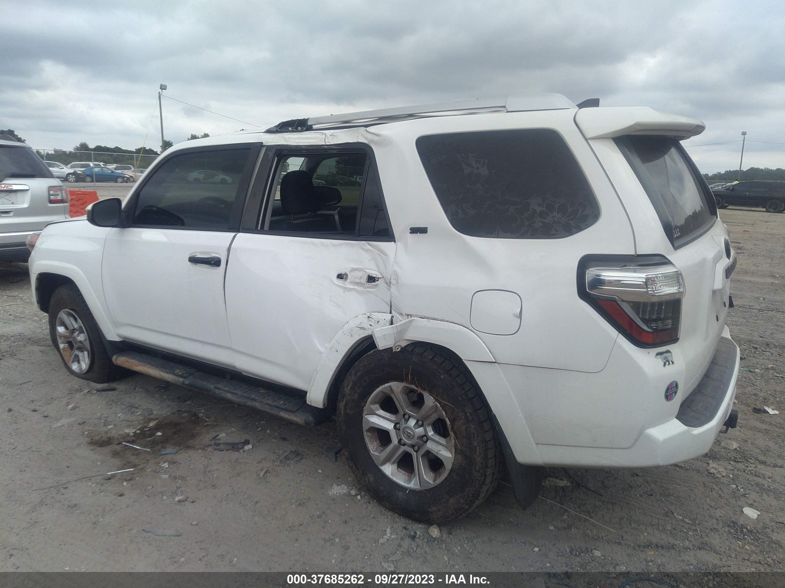 Photo 5 VIN: JTEZU5JR5J5181280 - TOYOTA 4RUNNER 