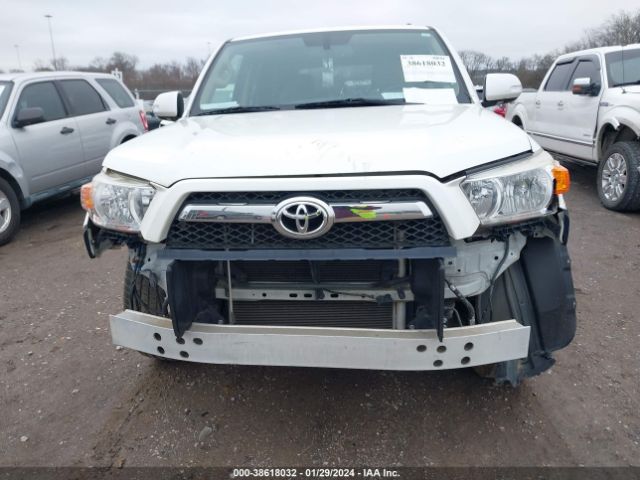 Photo 5 VIN: JTEZU5JR6C5034579 - TOYOTA 4RUNNER 