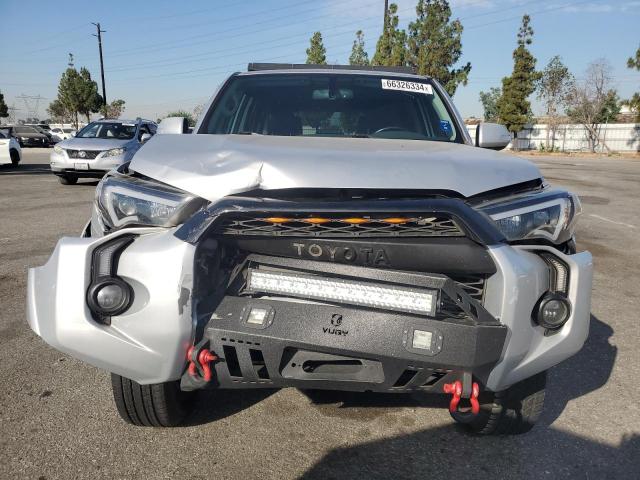 Photo 4 VIN: JTEZU5JR6C5035442 - TOYOTA 4RUNNER SR 