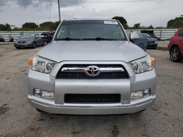 Photo 4 VIN: JTEZU5JR6C5040253 - TOYOTA 4RUNNER 