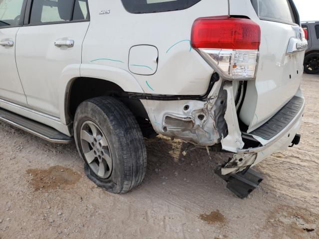 Photo 8 VIN: JTEZU5JR6D5062609 - TOYOTA 4RUNNER SR 