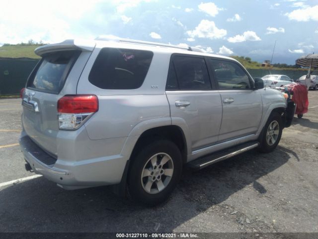 Photo 3 VIN: JTEZU5JR6D5062836 - TOYOTA 4RUNNER 