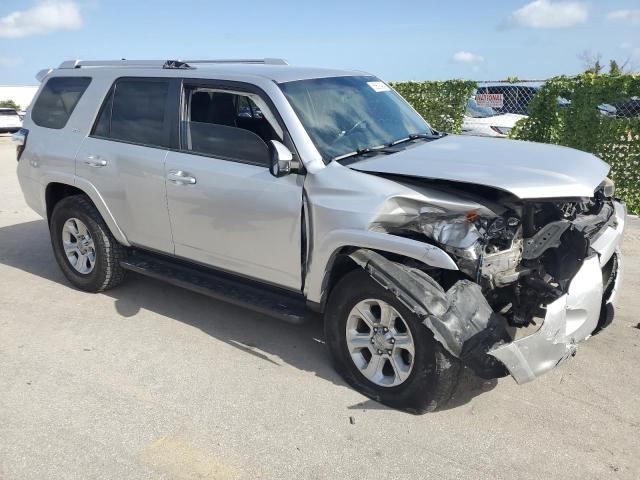 Photo 3 VIN: JTEZU5JR6E5083641 - TOYOTA 4RUNNER SR 