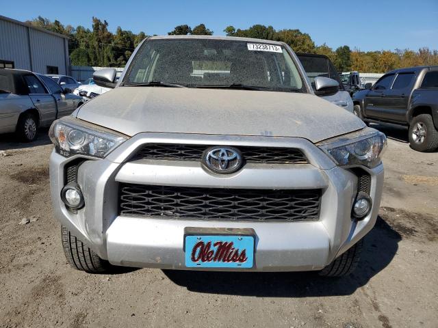 Photo 4 VIN: JTEZU5JR6F5098898 - TOYOTA 4RUNNER 