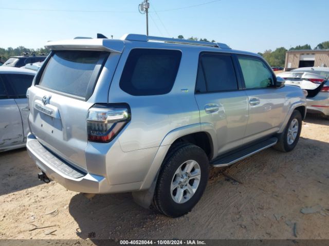 Photo 3 VIN: JTEZU5JR6G5121727 - TOYOTA 4RUNNER 