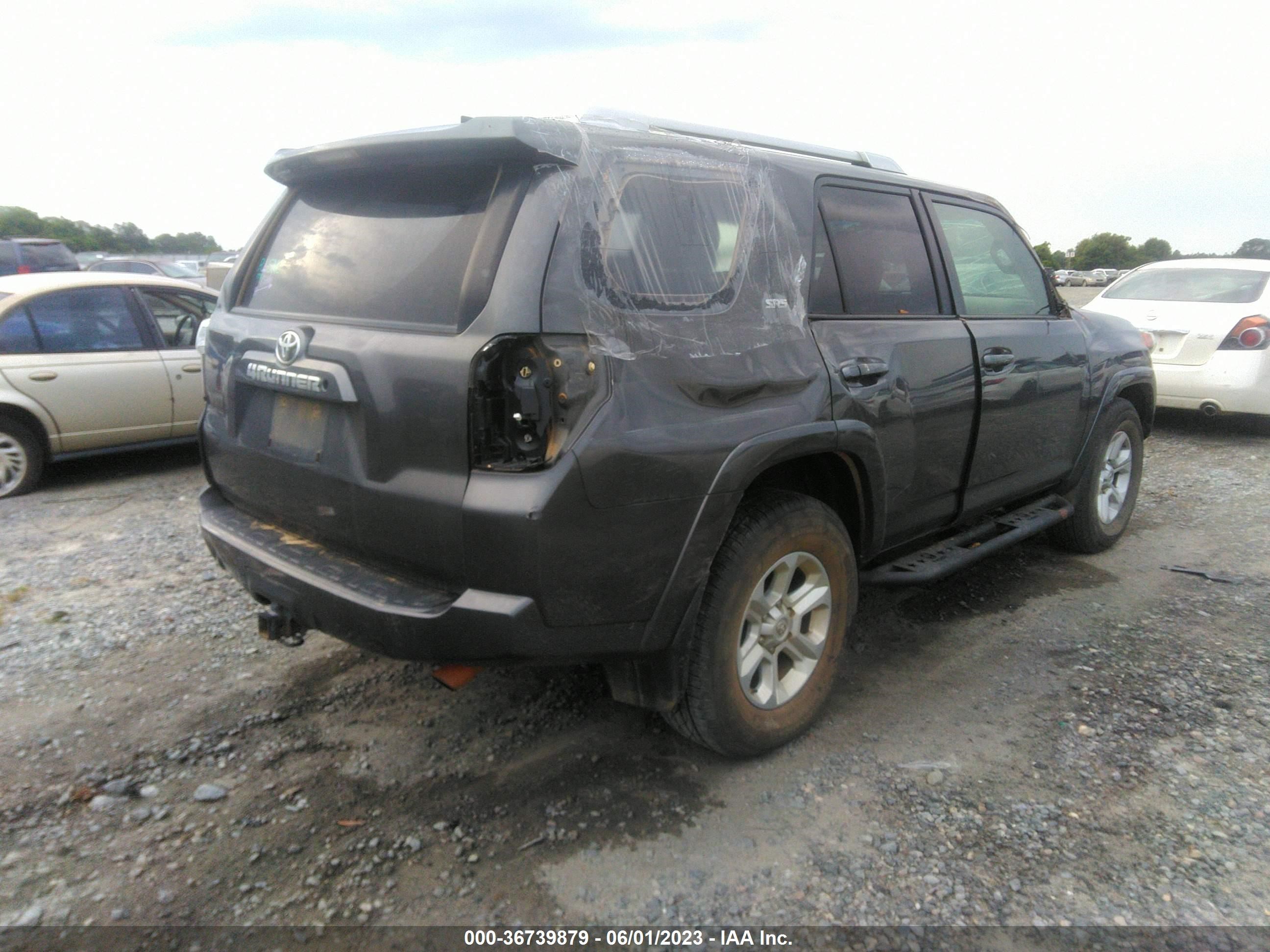 Photo 11 VIN: JTEZU5JR6G5130105 - TOYOTA 4RUNNER 