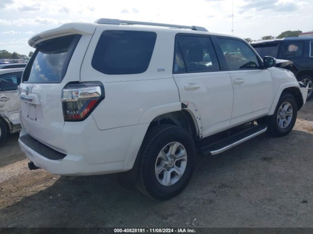 Photo 3 VIN: JTEZU5JR6G5146479 - TOYOTA 4RUNNER 