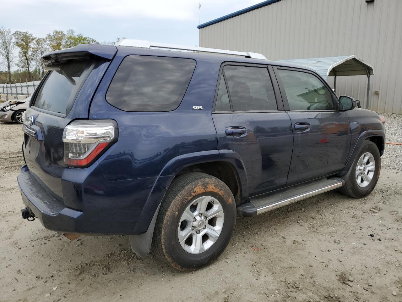 Photo 2 VIN: JTEZU5JR6J5176587 - TOYOTA 4RUNNER 