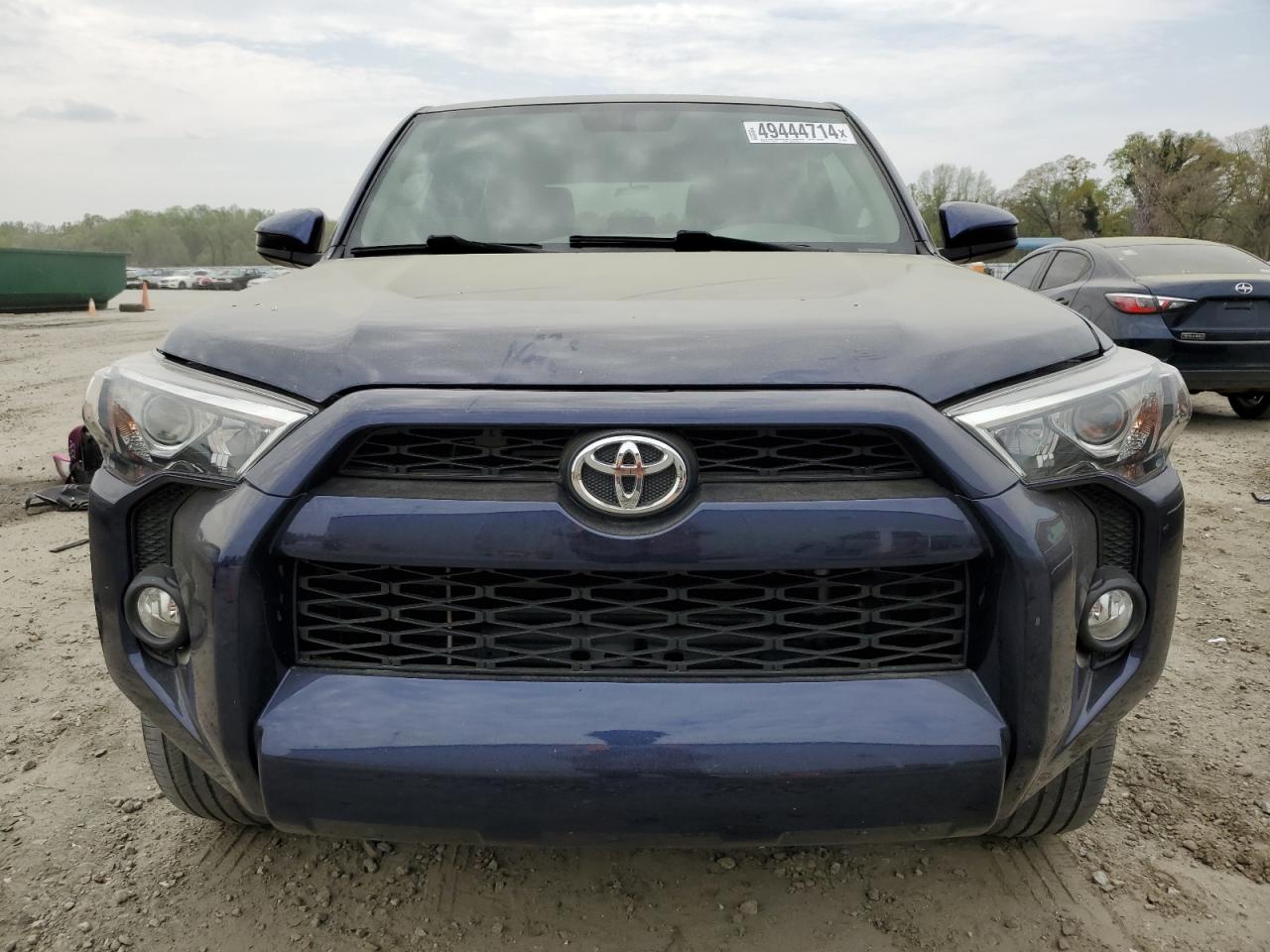 Photo 4 VIN: JTEZU5JR6J5176587 - TOYOTA 4RUNNER 