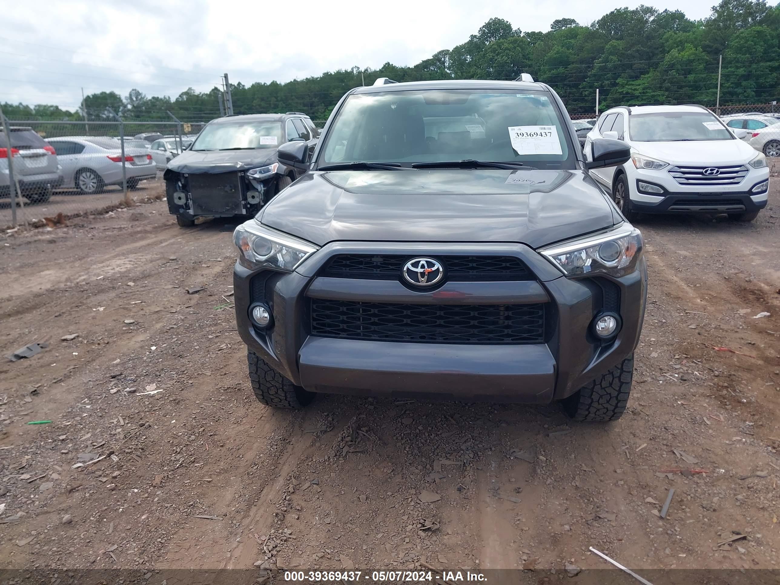 Photo 11 VIN: JTEZU5JR6J5182891 - TOYOTA 4RUNNER 