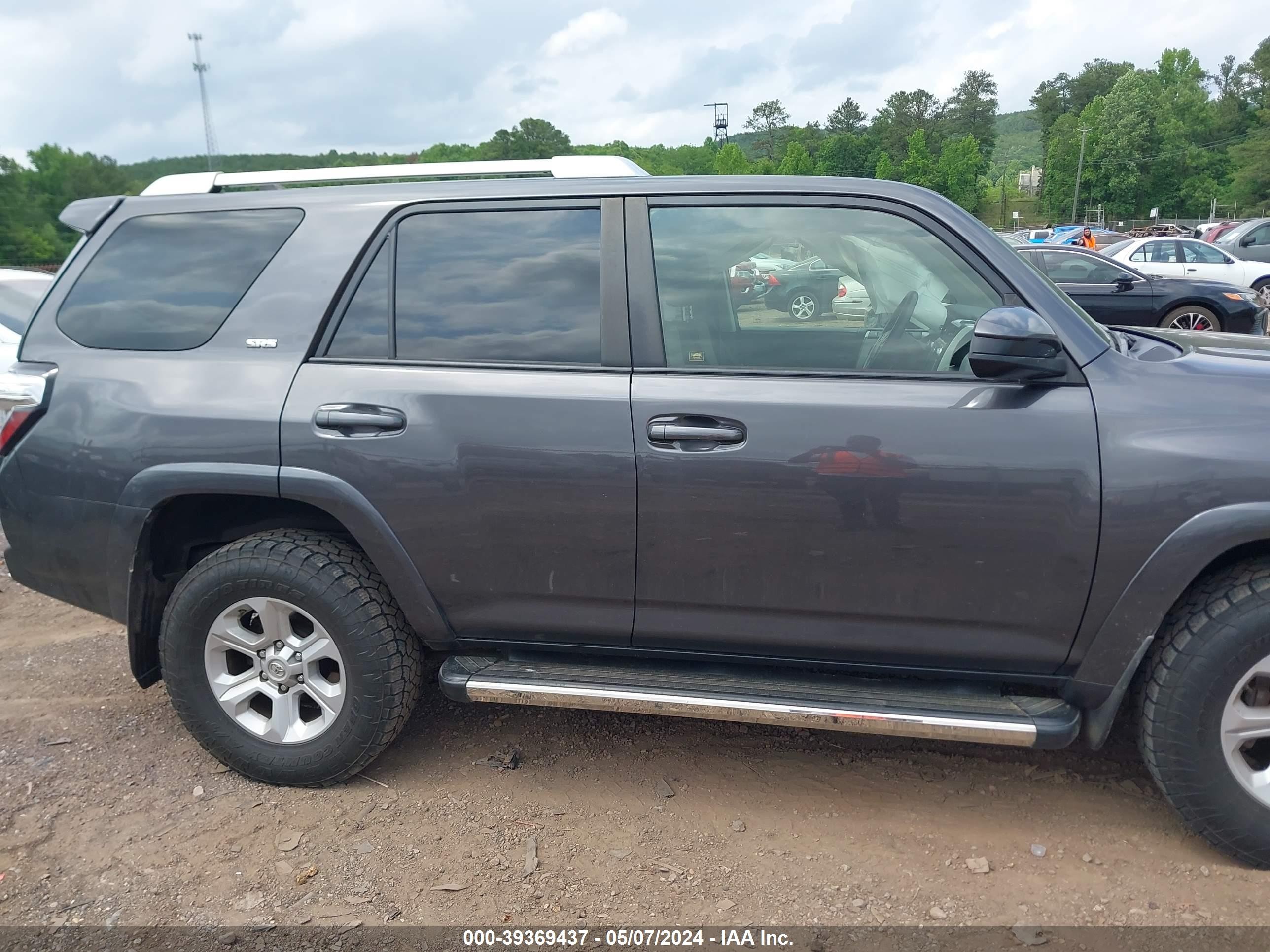 Photo 12 VIN: JTEZU5JR6J5182891 - TOYOTA 4RUNNER 