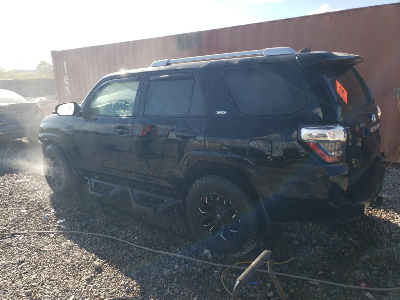 Photo 1 VIN: JTEZU5JR6J5186276 - TOYOTA 4RUNNER 