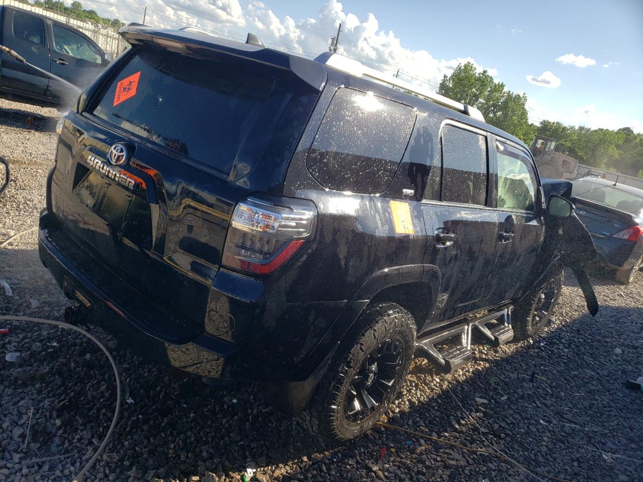 Photo 2 VIN: JTEZU5JR6J5186276 - TOYOTA 4RUNNER 