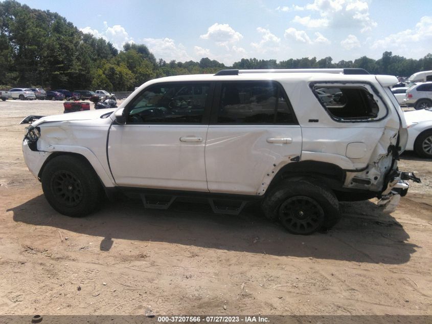 Photo 13 VIN: JTEZU5JR6L5227430 - TOYOTA 4RUNNER 