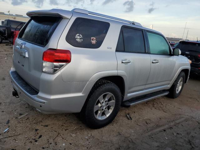 Photo 2 VIN: JTEZU5JR7A5009185 - TOYOTA 4RUNNER SR 