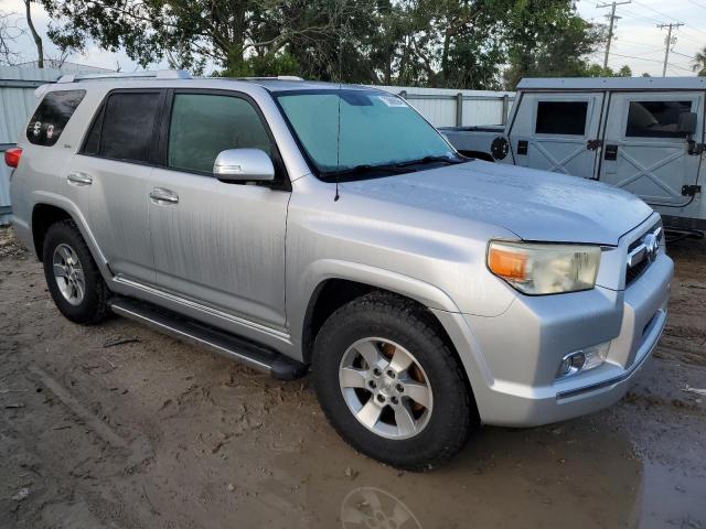 Photo 3 VIN: JTEZU5JR7A5009185 - TOYOTA 4RUNNER SR 