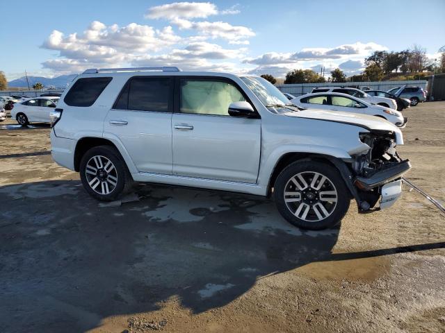 Photo 3 VIN: JTEZU5JR7E5077251 - TOYOTA 4RUNNER SR 