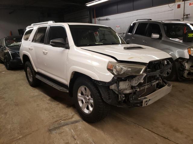 Photo 3 VIN: JTEZU5JR7F5102621 - TOYOTA 4RUNNER SR 