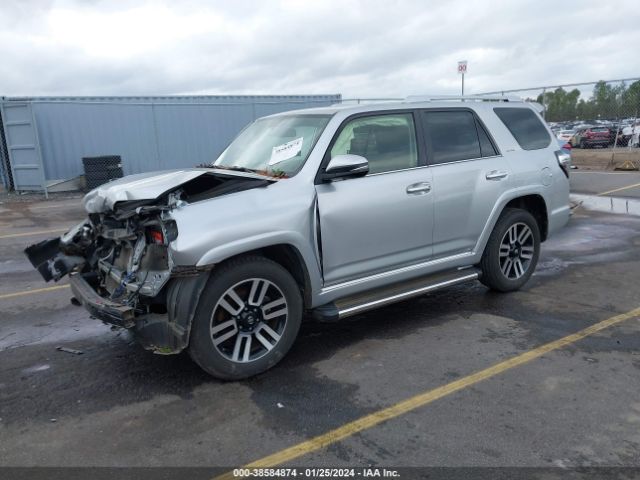 Photo 1 VIN: JTEZU5JR7J5169454 - TOYOTA 4RUNNER SR 