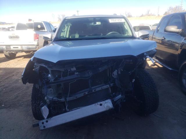 Photo 4 VIN: JTEZU5JR7J5186545 - TOYOTA 4RUNNER SR 