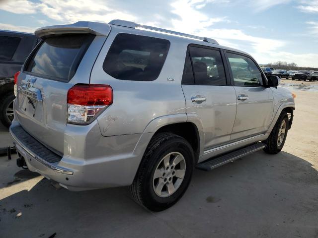 Photo 2 VIN: JTEZU5JR8A5011138 - TOYOTA 4RUNNER 